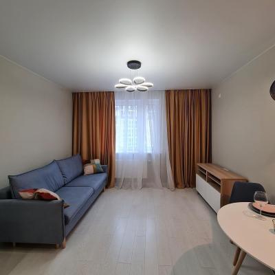 8fb70b7a 496b 4f32 A29a 9ce341259dc7